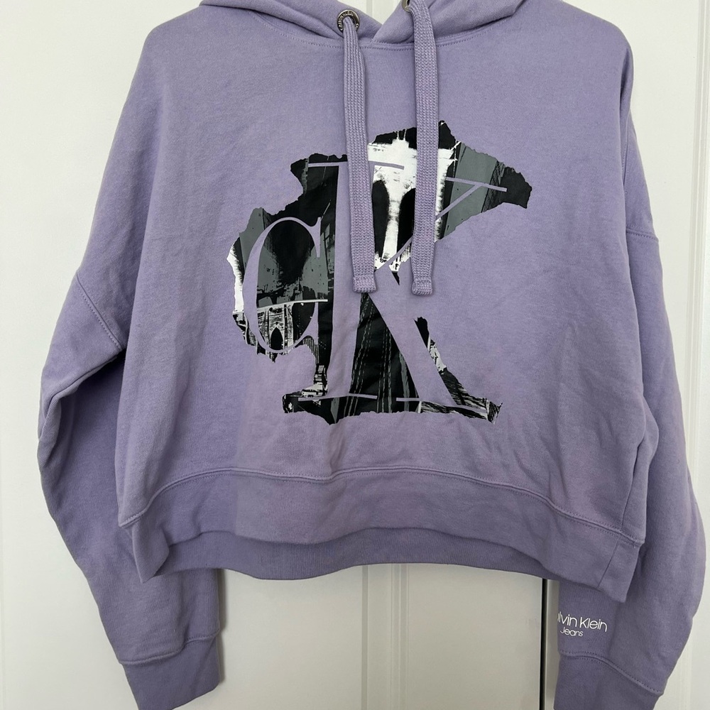 Calvin Klein Lavender Cropped Hoodie